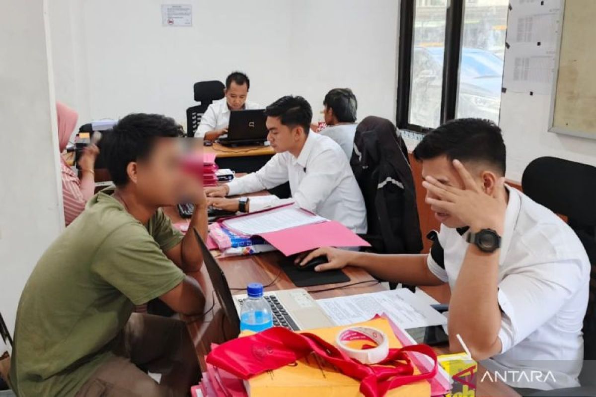 Polisi tangkap komplotan pencuri 27 tabung elpiji di Mataram