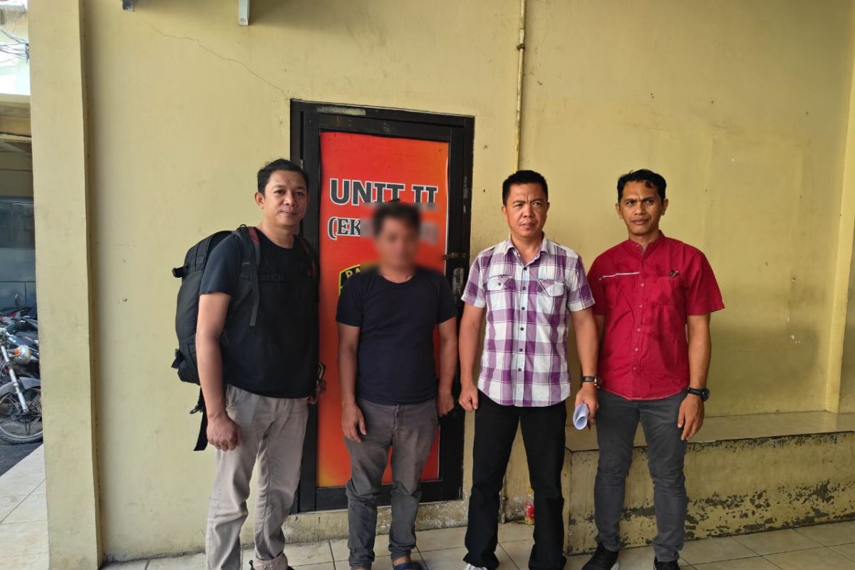 Pelaku penipuan seleksi penerimaan TNI ditangkap di Manado