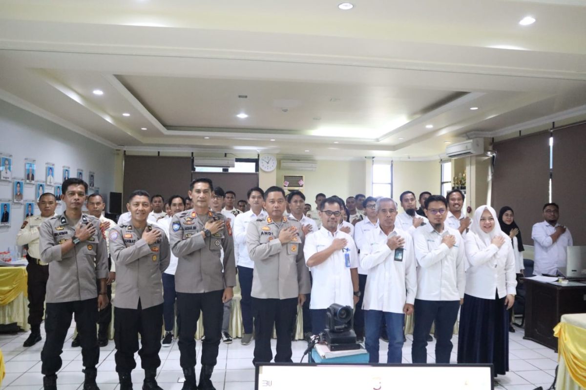 PLN UP3 Bulukumba berkolaborasi dengan polres gelar "Security Awareness"