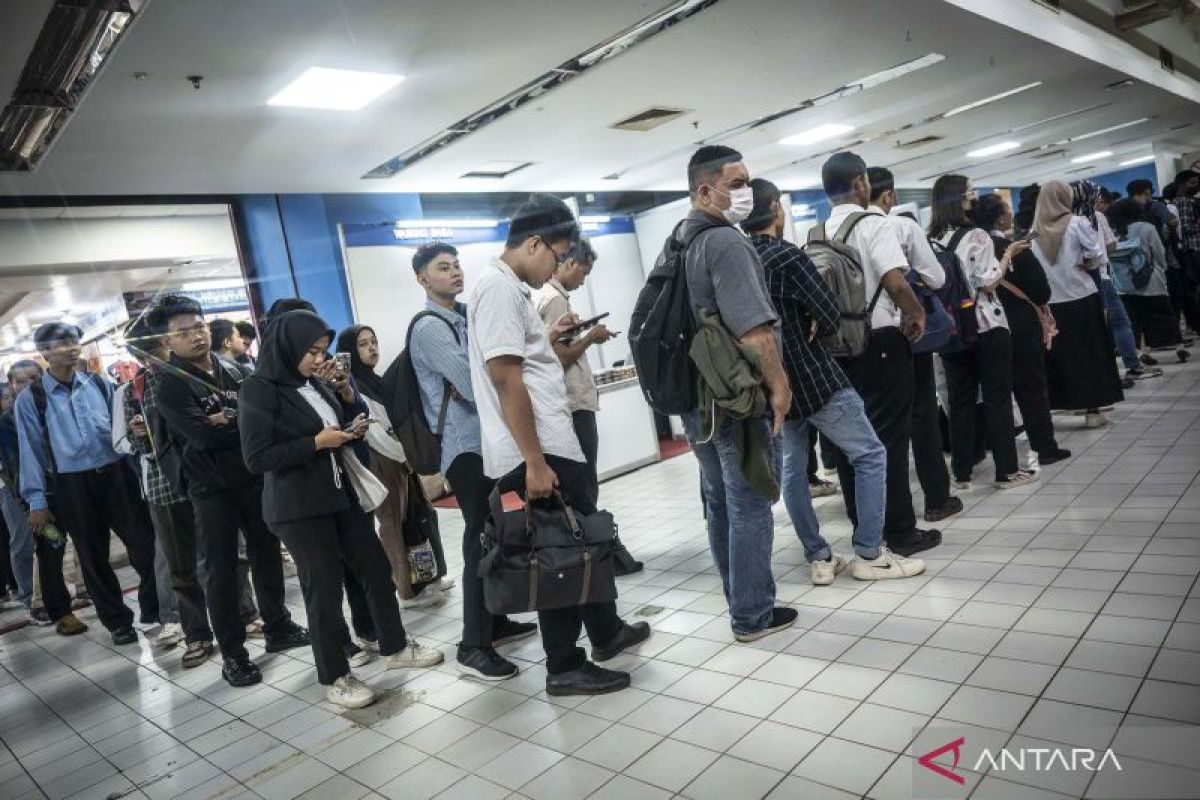 DKI kemarin, pengangguran turun hingga medali emas di Bhumandala Award