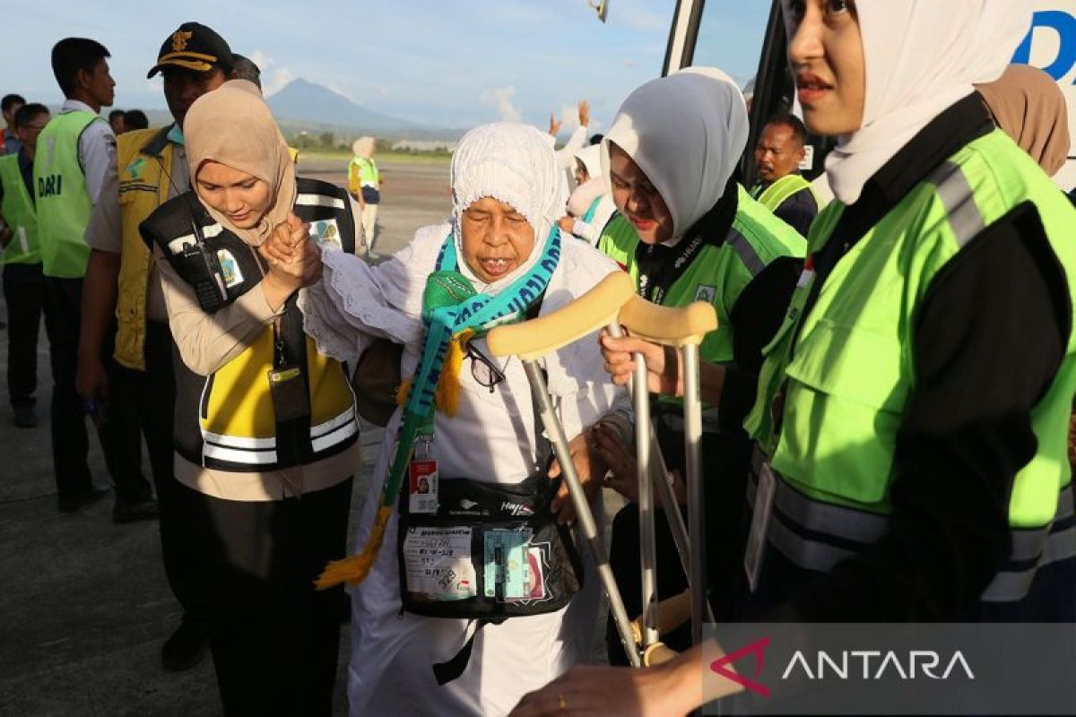 393 calon haji Aceh kloter pertama diterbangkan ke Tanah Suci