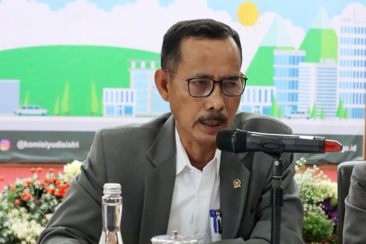 KY sebut telah instruksikan tim dalami putusan MA soal batas usia