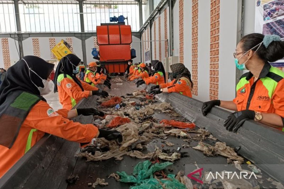 DPRD DKI siap dukung tambahan anggaran penanganan sampah Jakarta