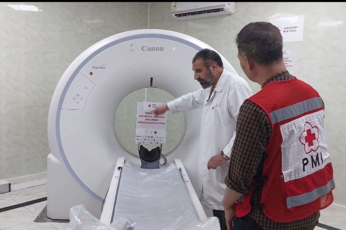 PMI layani CT Scan untuk tangani pasien korban serangan Israel di RS Palestina