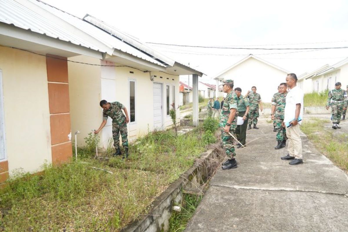 Danrem 042/Gapu pantau kesiapan perumahan Prajurit TWP TNI AD