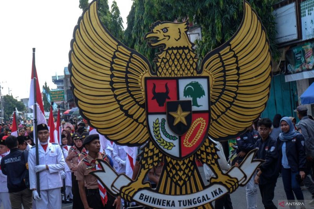 Pancasila vs Digitalisasi menuju Indonesia Emas 2045