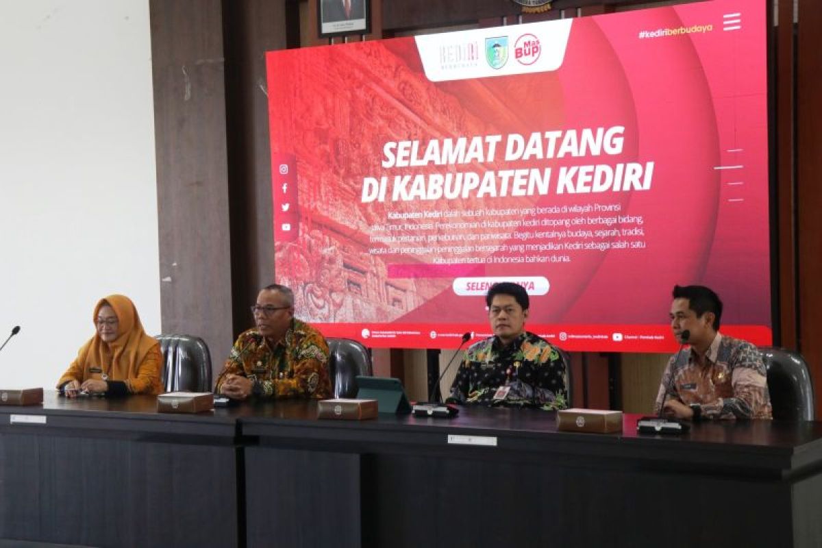Pemkab HSS studi peningkatan kualitas SPBE ke Kabupaten Kediri