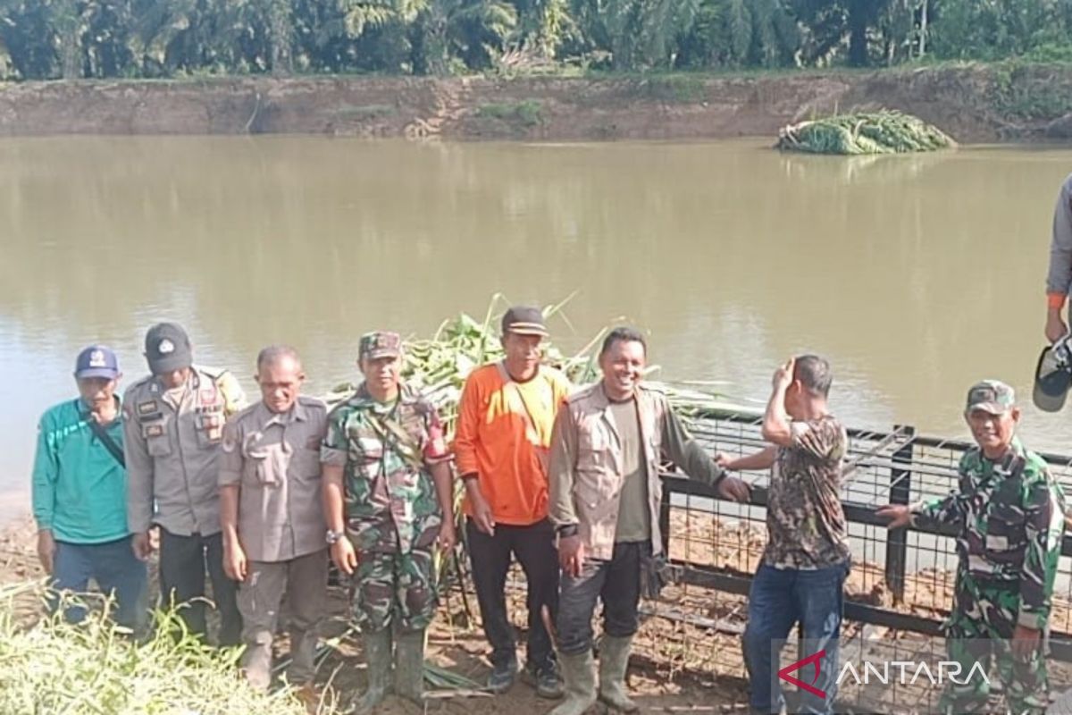 BKSDA pasang dua perangkap untuk tangkap buaya di Mukomuko