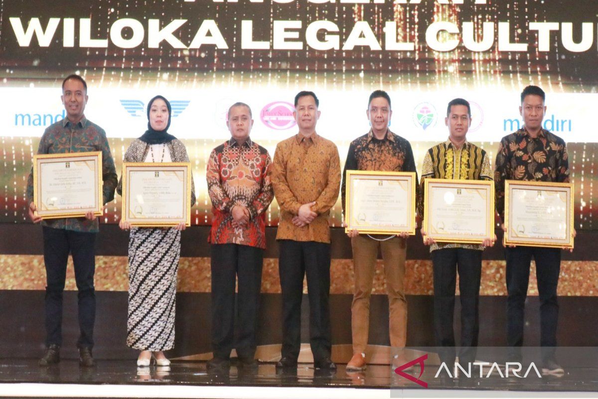 Enam kades di Kalsel raih penghargaan Paralegal Justice Award 2024