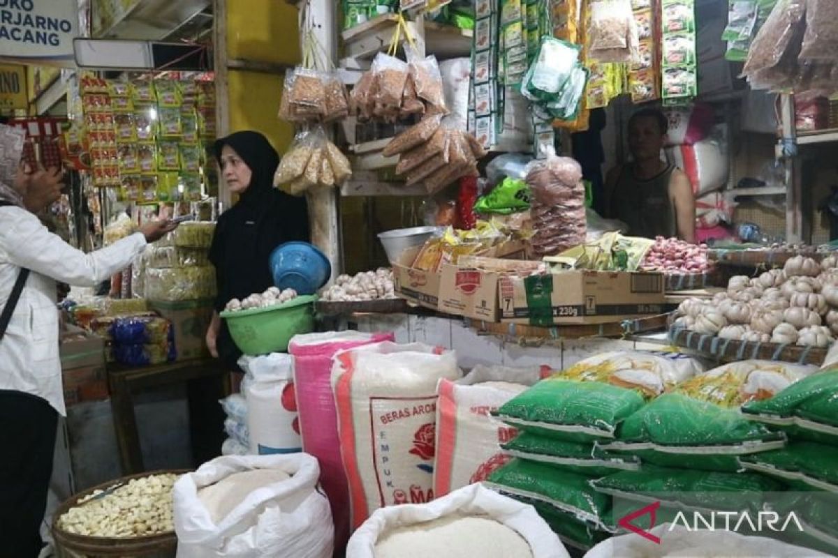 Kota Madiun alami deflasi Mei 2024 karena harga beras turun