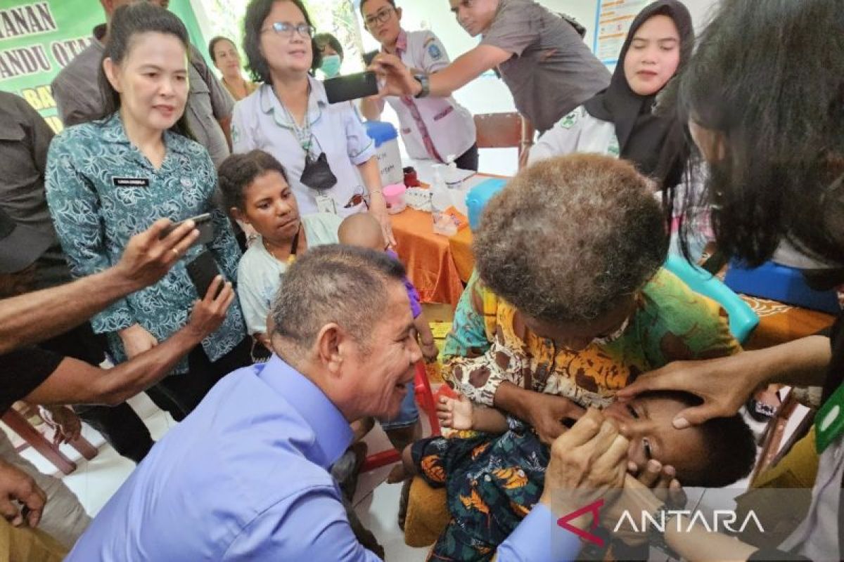 Penjabat Gubernur Papua Ridwan ajak warga sukseskan PIN Polio