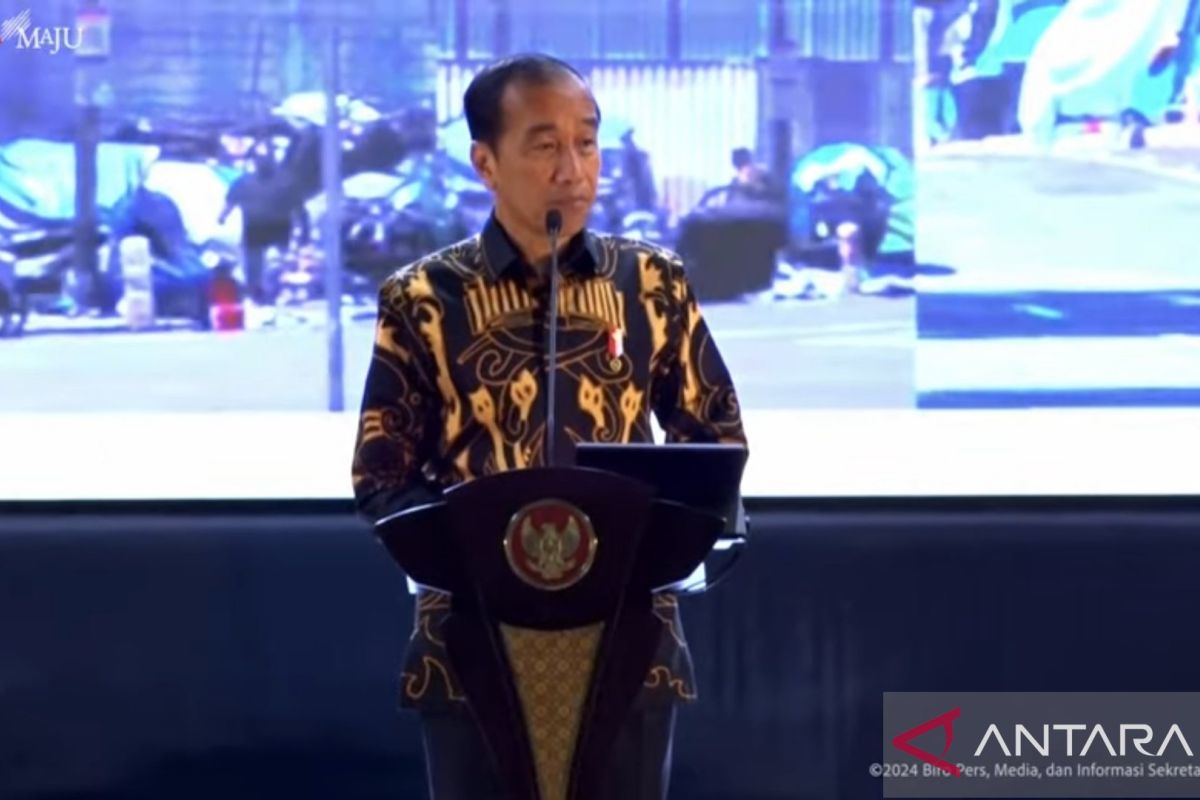 Presiden Jokowi minta pemkot bersiap hadapi macet yang meluas 10-20 tahun lagi