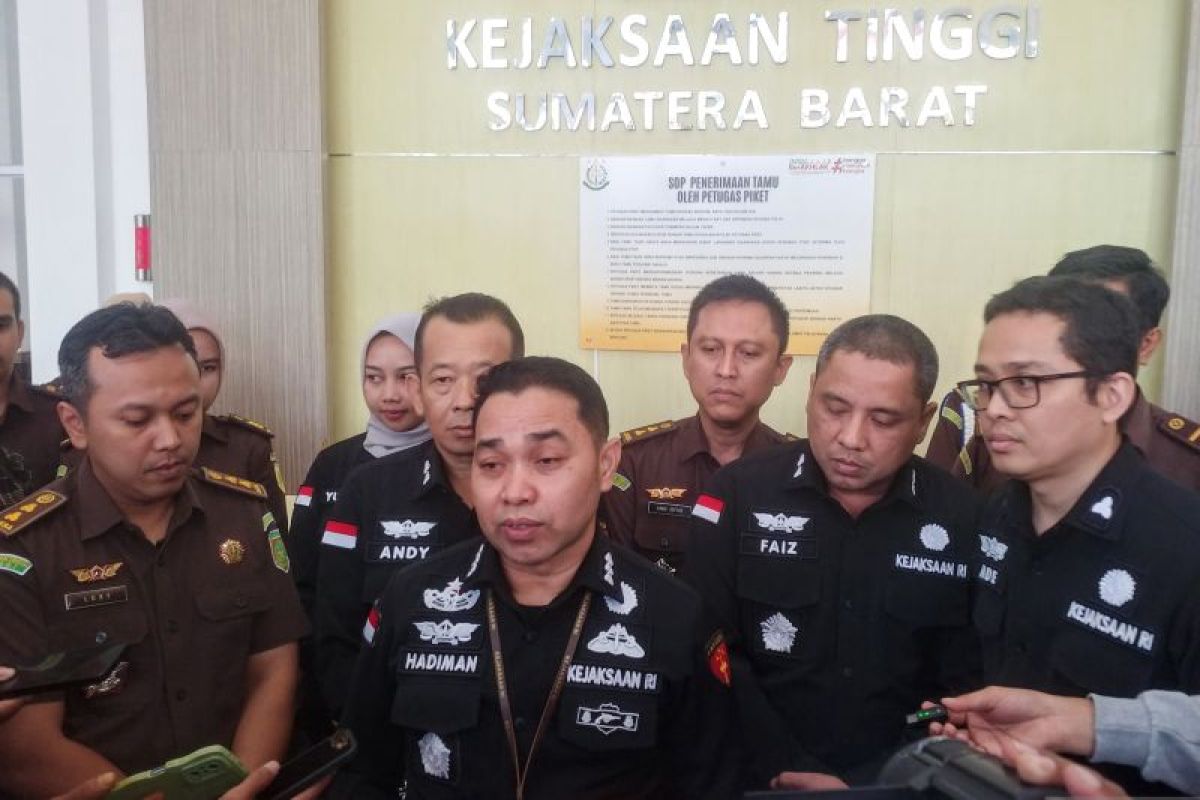 Kejati panggil ASN BPBD Sumbar dalam pengusutan kasus dana COVID-19