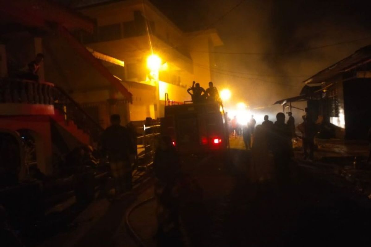 14 rumah jompo dan warga Babussalam Besilam Langkat terbakar