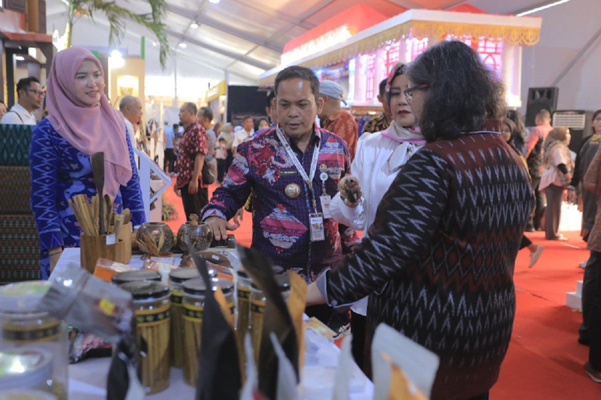 Wali Kota Tangerang apresiasi penjualan produk UMKM di ICE 2024