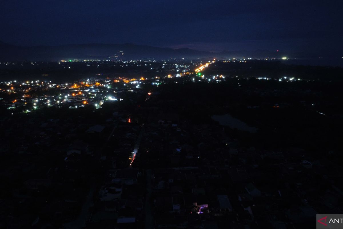 Krisis listrik di Sumatera? Apa yang tidak dikatakan PLN tentang pemadaman listrik massal di Bengkulu