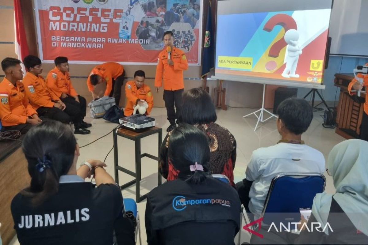 Basarnas Manokwari edukasi wartawan pemberian pertolongan darurat