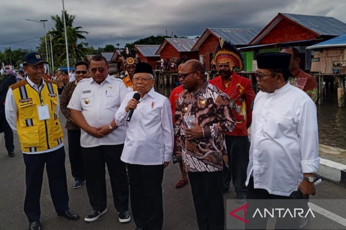 Wapres sebut pelibatan masyarakat adat penting terkait 