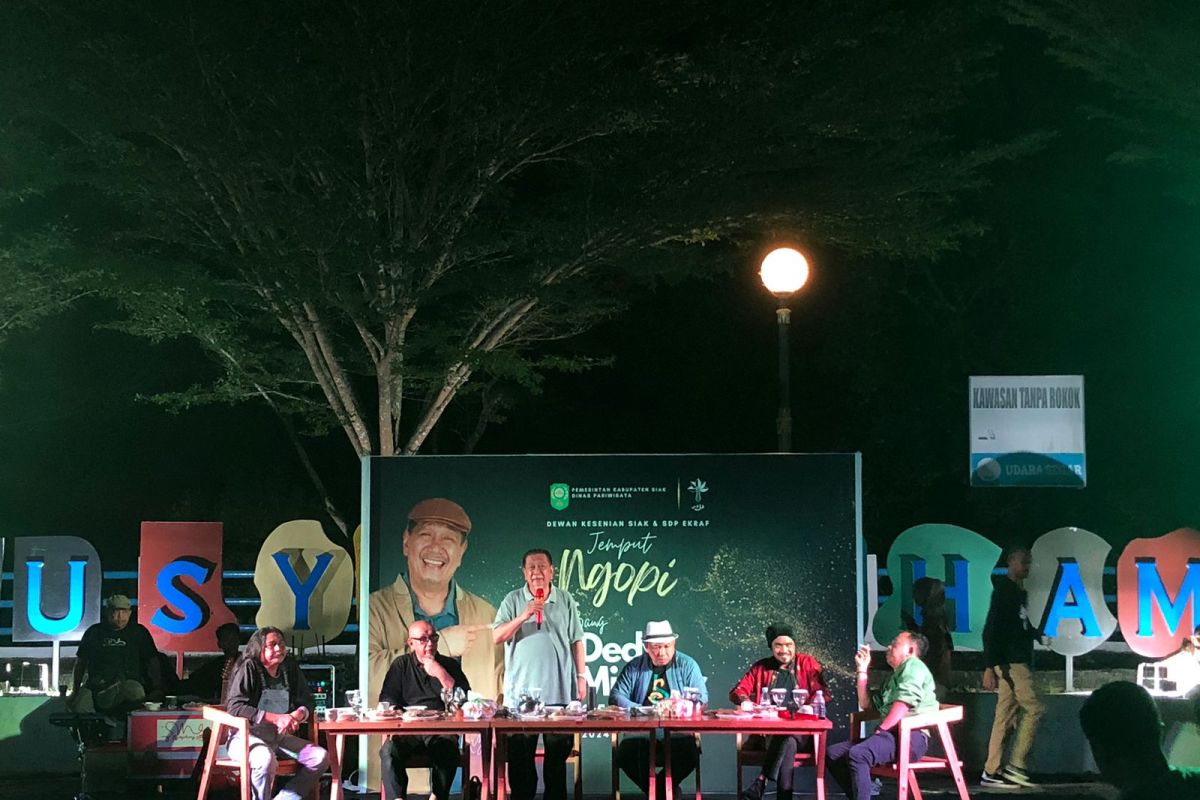 Deddy Mizwar motivasi penggiat film di Siak