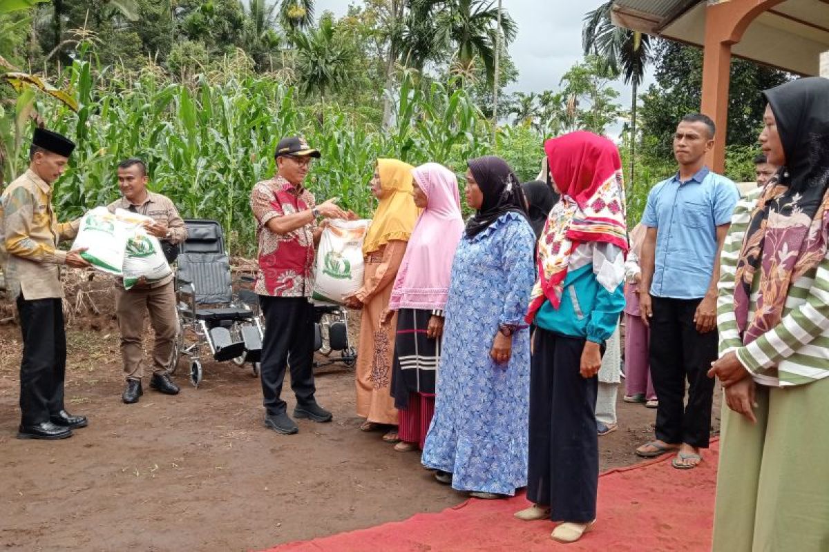 Kemajuan Solok Selatan harus dirasakan masyarakat