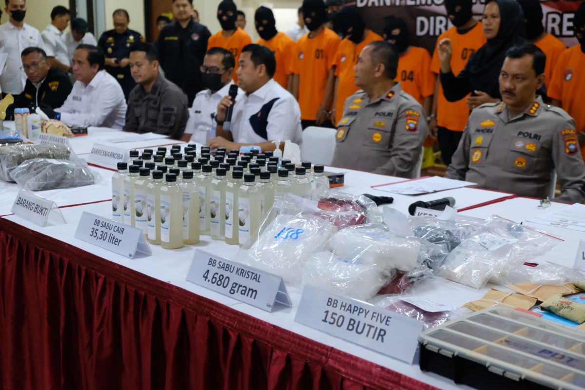 BC Batam dan Polda Kepri gagalkan penyelundupan narkoba