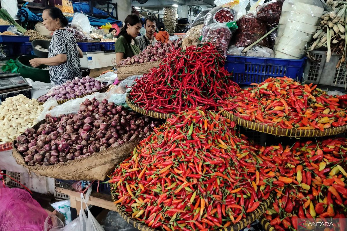 Harga cabai rawit merah di Denpasar naik jelang Hari Raya Idul Adha