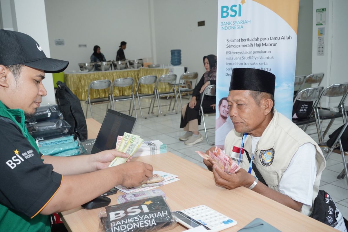 BSI: Transaksi penukaran mata uang SAR naik 57,18 persen di musim haji