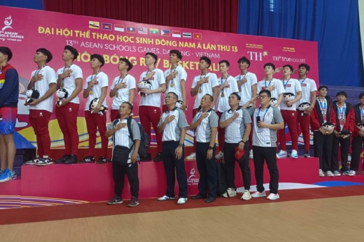 Tim basket putra Indonesia cetak sejarah dengan raih emas ASG 2024