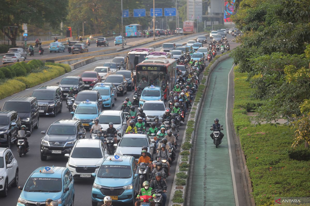 DKI tiadakan kebijakan ganjil-genap kendaraan pada 16 September karena hari libur nasional