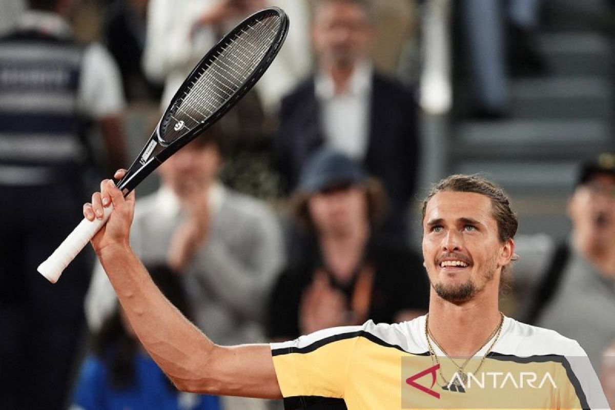 Zverev tundukkan Ruud untuk tantang Alcaraz di final French Open