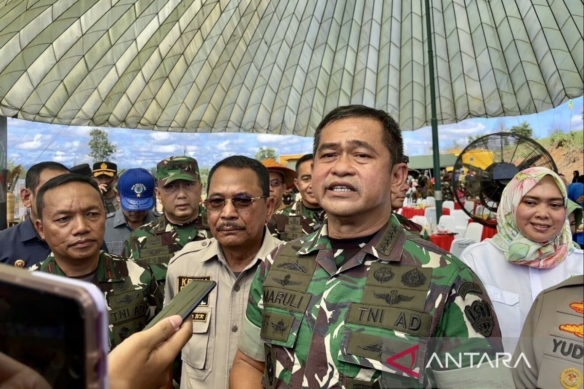 KSAD Jenderal TNI Maruli Simanjuntak resmikan lahan ketahanan pangan terpadu di Banjarbaru