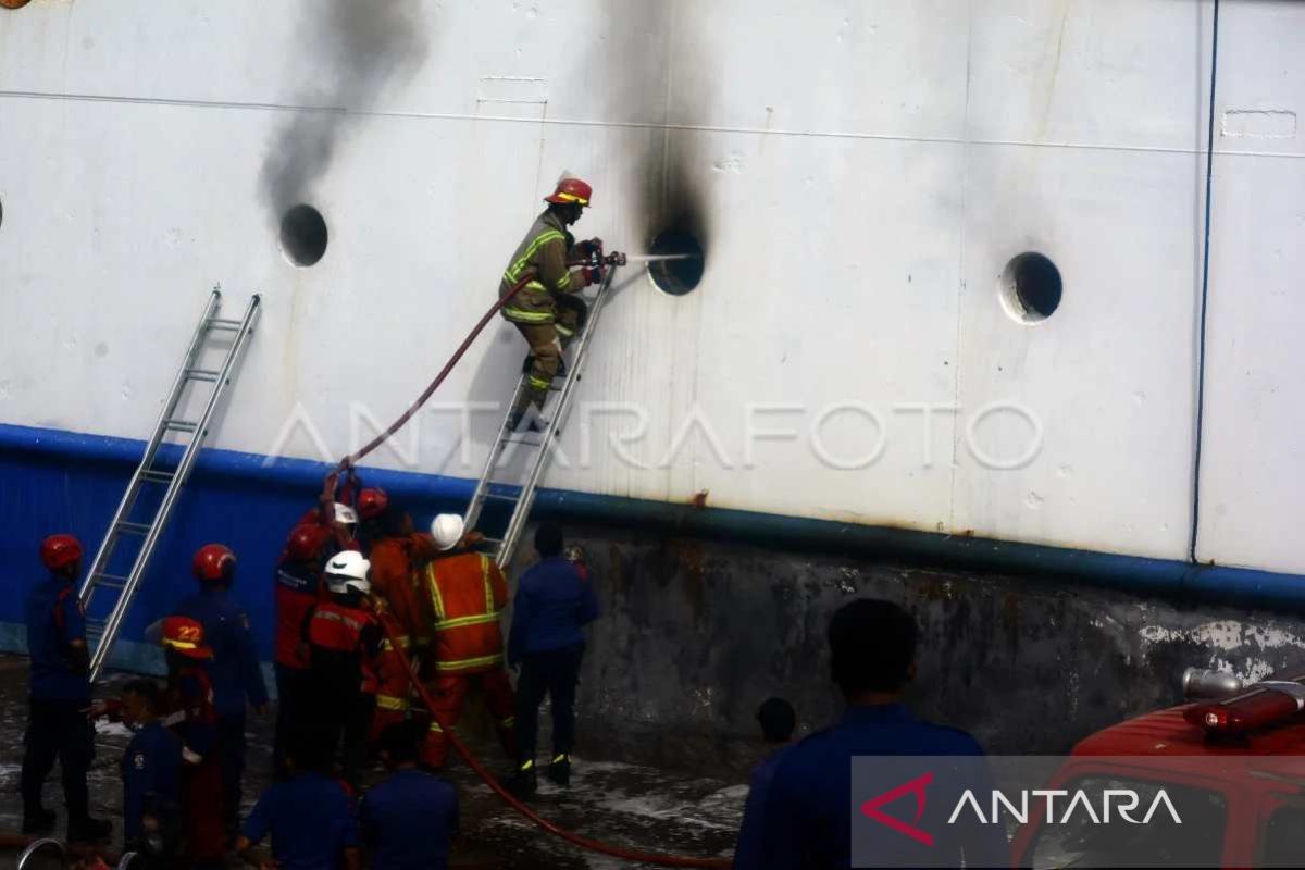 Pelni sebut KM Umsini sudah berusia 30 tahun tetapi perawatan masih rutin dilakukan