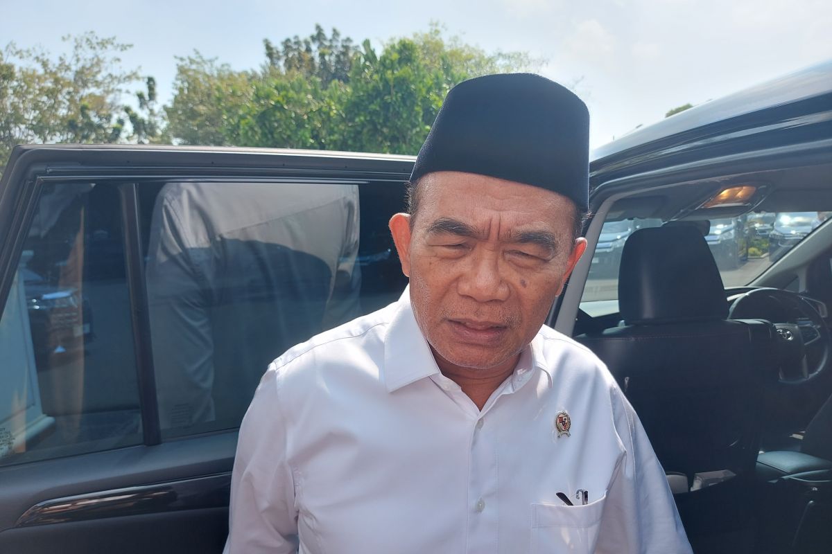 Menko PMK sebut Upacara Hari Ulang Tahun Ke-79 RI digelar di IKN dan Istana Jakarta