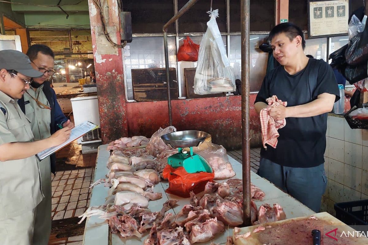 Jelang Idul Adha, harga pangan di pasar Jakbar tidak bergejolak