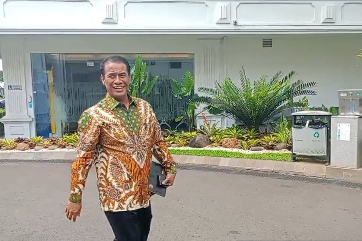 Mentan  laporkan hal-hal terkait pangan nasional kepada Presiden Jokowi