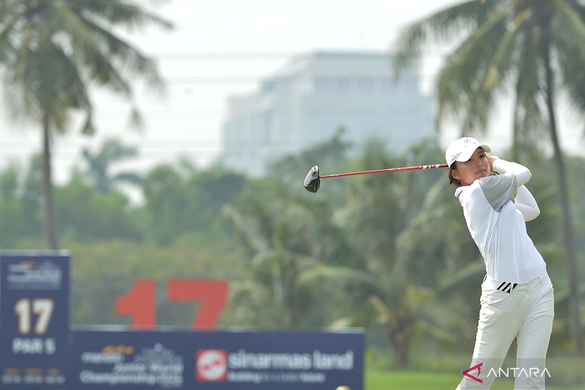 Elaine dan Rayhan tampil baik pada hari pertama turnamen junior