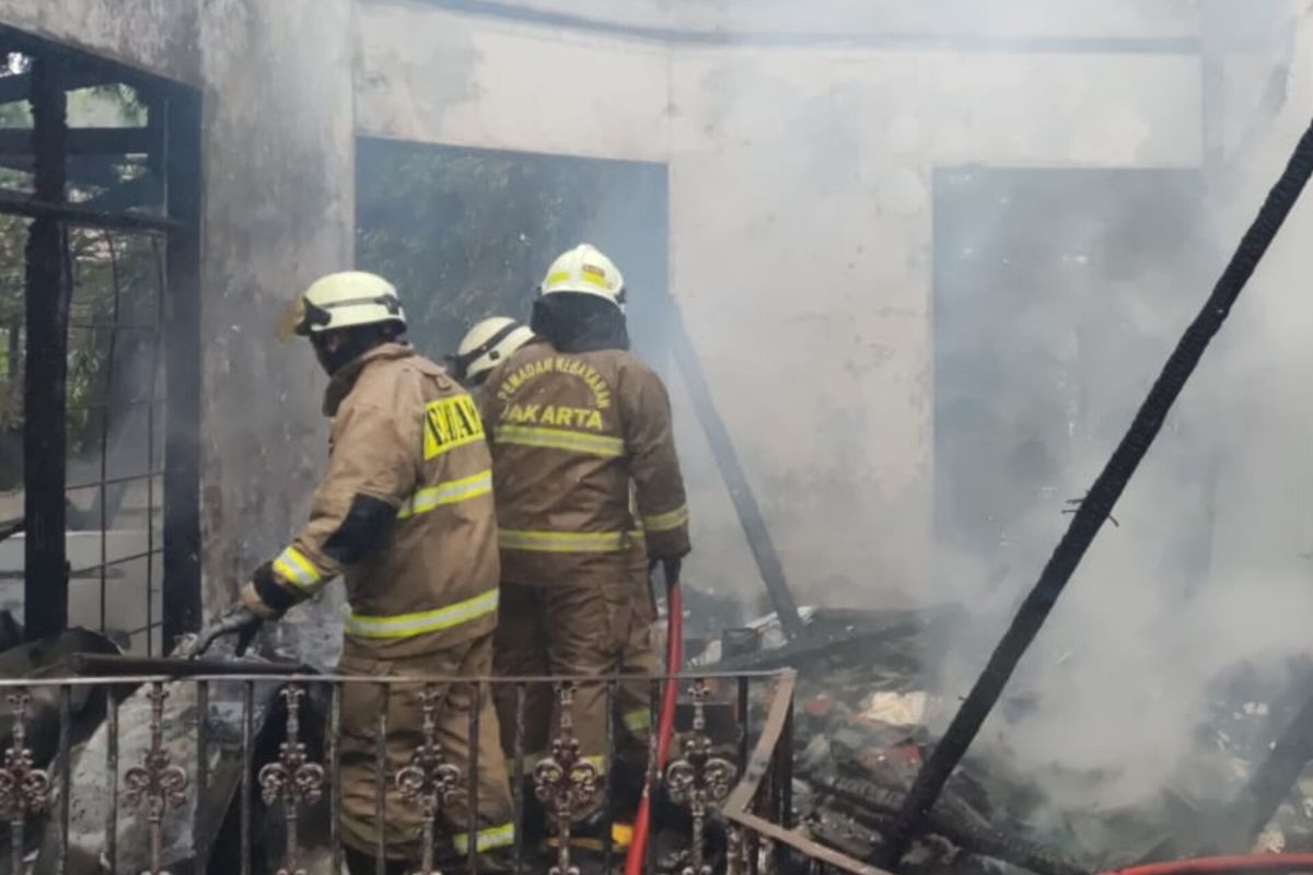 Satu ODGJ tewas akibat kebakaran rumah di Cilandak Barat
