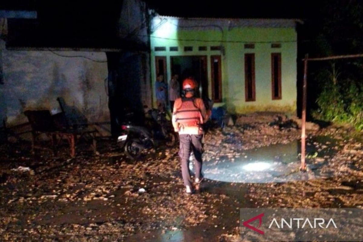 BPBD Bogor tangani dampak banjir yang rendam 12 rumah di Cigudeg