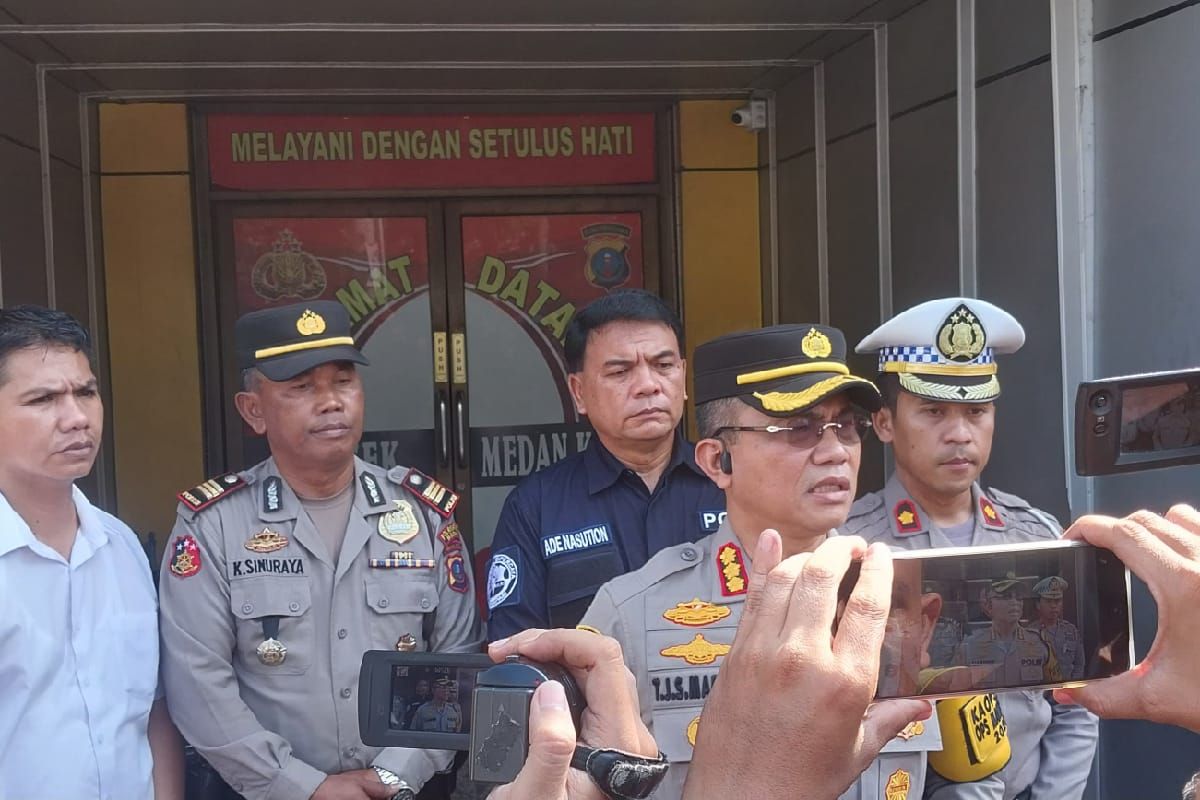 Polrestabes tangkap dua pelaku penyerangan personel polisi