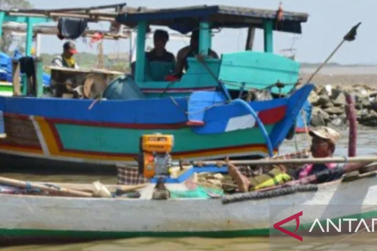 Pemkab Karawang fasilitasi para nelayan jadi peserta BP Jamsostek