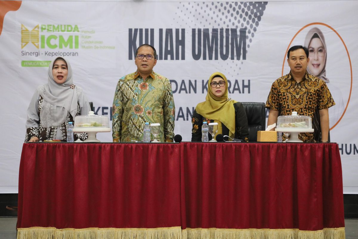 Wali Kota Makassar mengharapkan peran ICMI di tengah krisis moral
