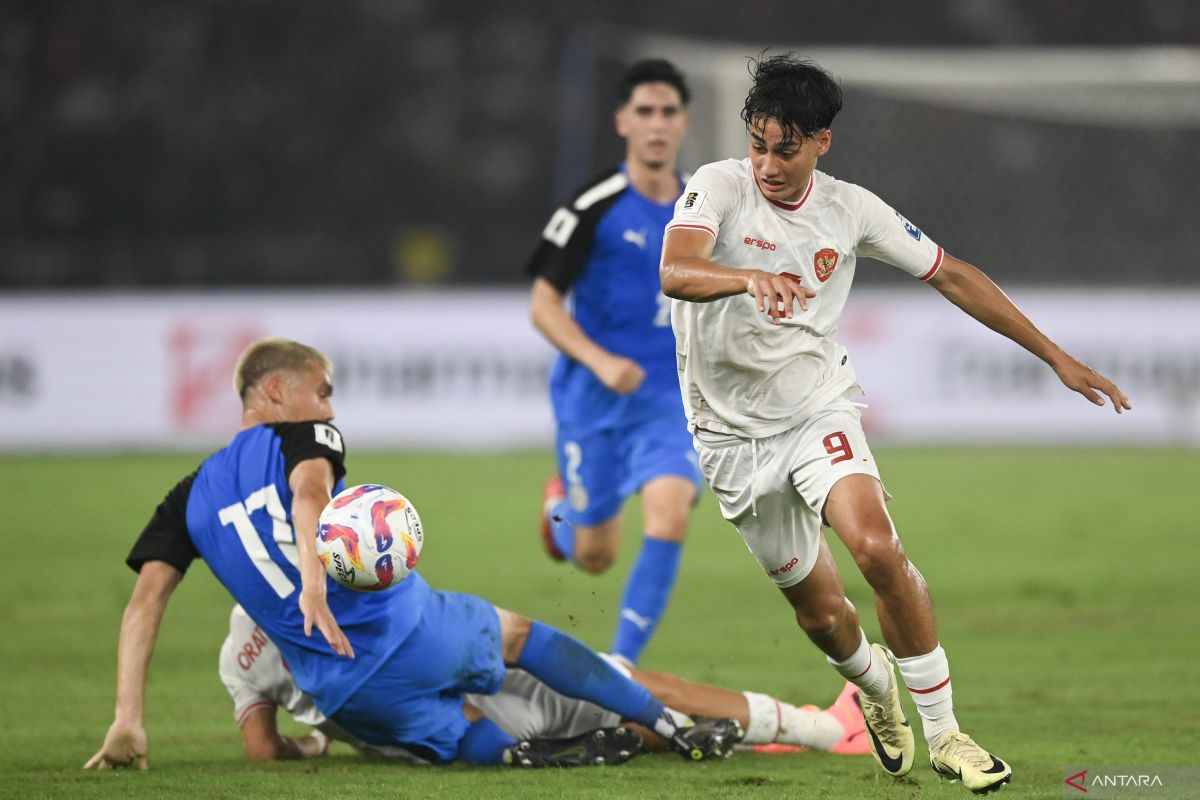 Piala Dunia 2026 - Rafael Struick bawa Indonesia berbalik unggul 2-1 atas Bahrain