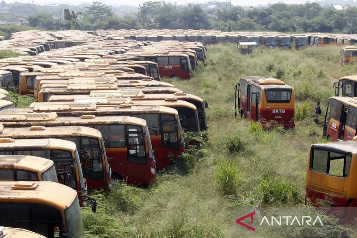 Lelang bus TransJakarta tak layak pakai diminta perlu dipercepat
