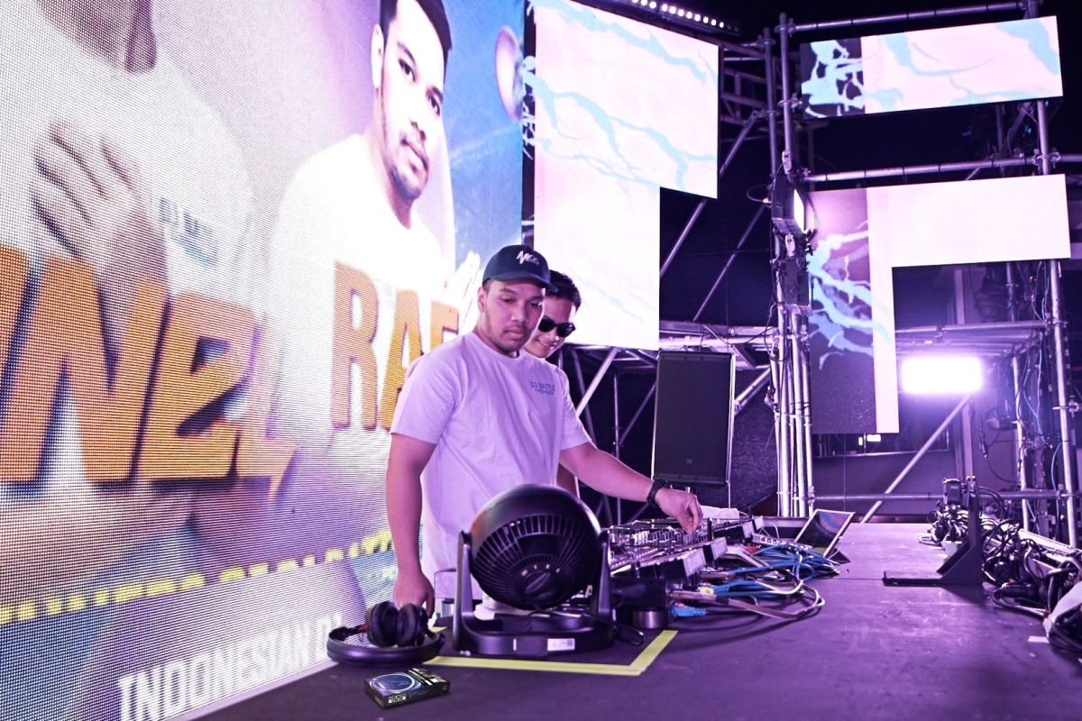 Dua DJ asal Indonesia tampil di festival musik It's the Ship Asia