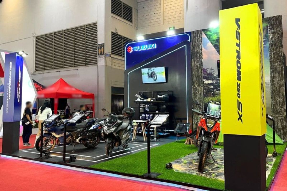 Suzuki pamerkan jajaran sepeda motor di ajang Jakarta Fair 2024
