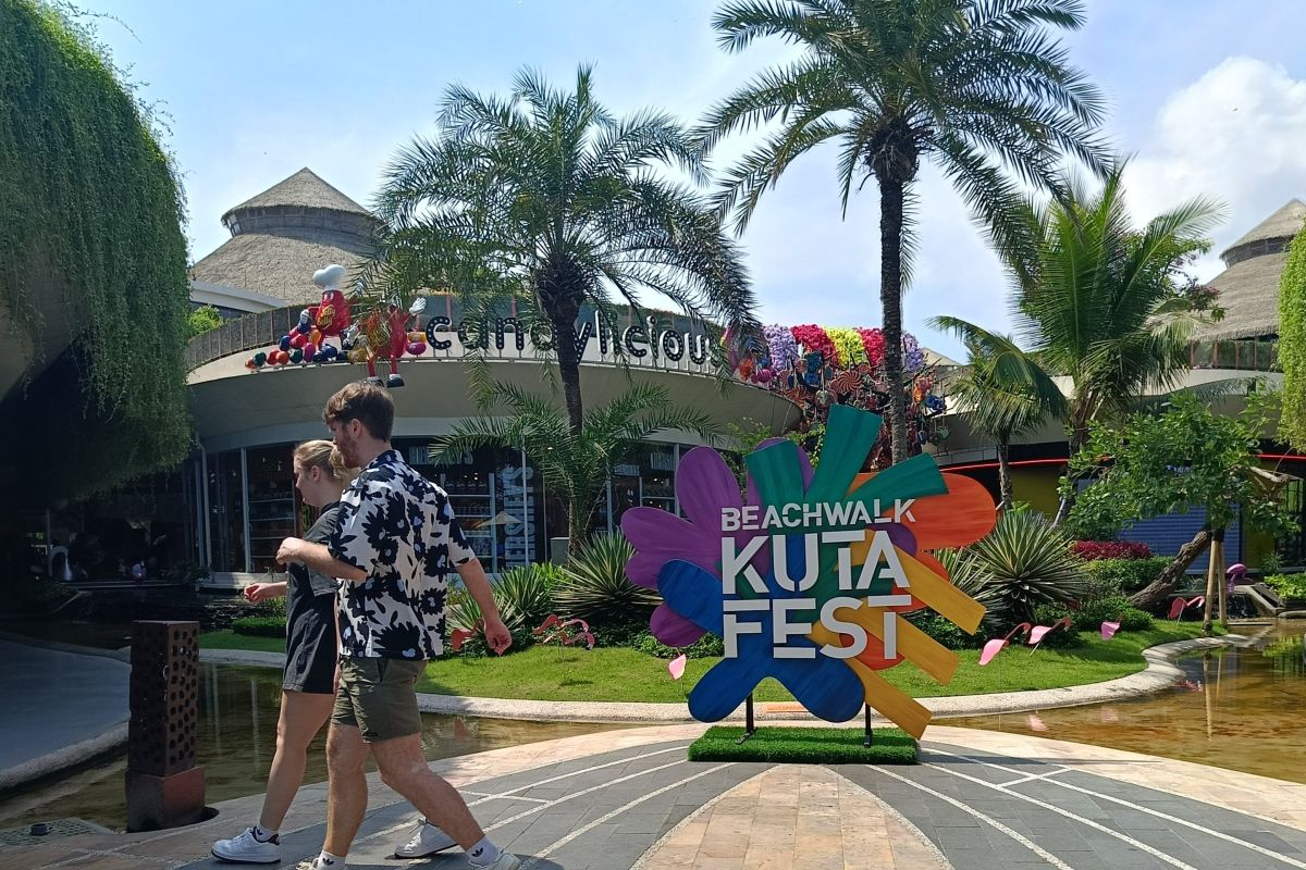 Beachwalk Kuta Fest 2024 rayakan warisan budaya berselancar di pantai Kuta