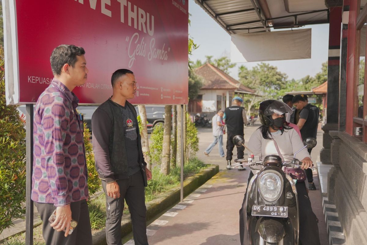 UPP Badung awasi pelayanan publik di Kantor Samsat Mengwi-Badung