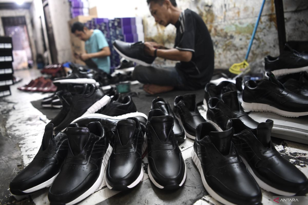 Footwear industry can boost Indonesia's economy, says official