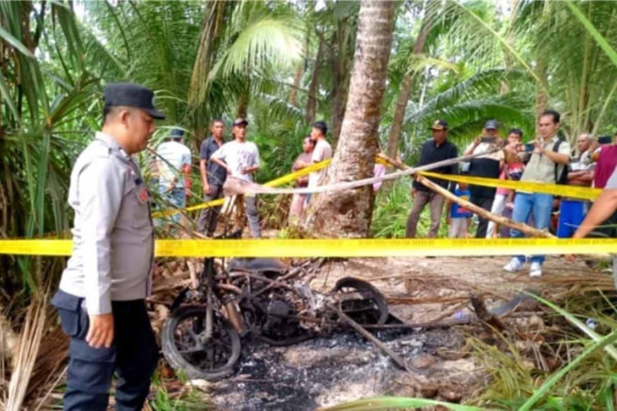 Sepeda motor kades di Simeulue dibakar OTK