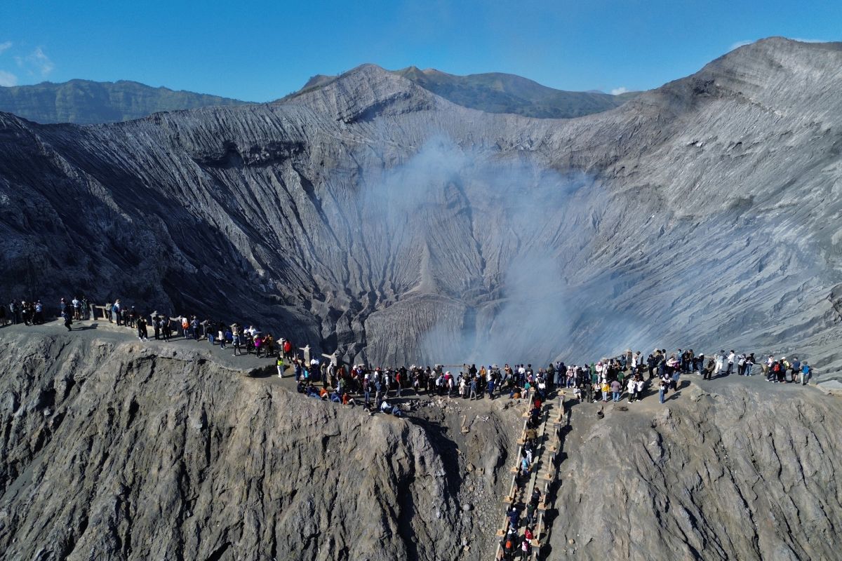 Kawasan wisata Gunung Bromo ditutup 21-24 Juni